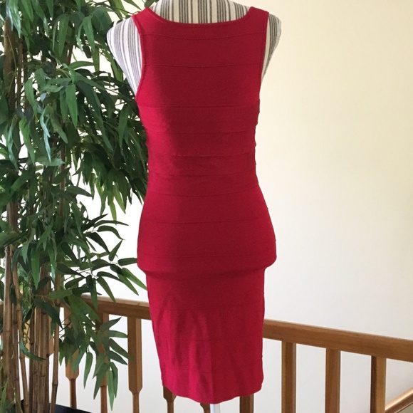 🎉HP🎉NWOT Express Red Bodycon Dress Size SP - Picture 4 of 9